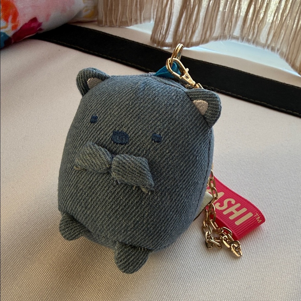 Cute denim Plush Keychain - Picture 2 of 4